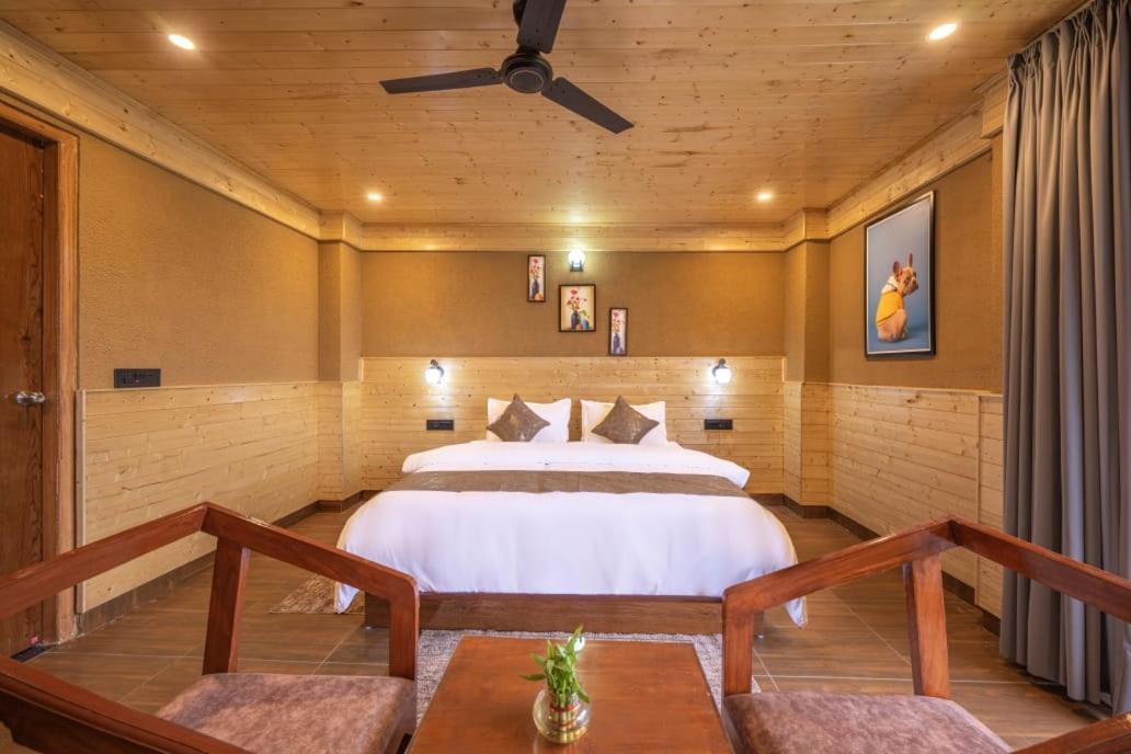 The Countryside Retreat I Vacations I Conference I Mice I Family Events I Open Air Terrace I Sky Bonfire I Kufri By Exotic Stays Shimla Eksteriør bilde