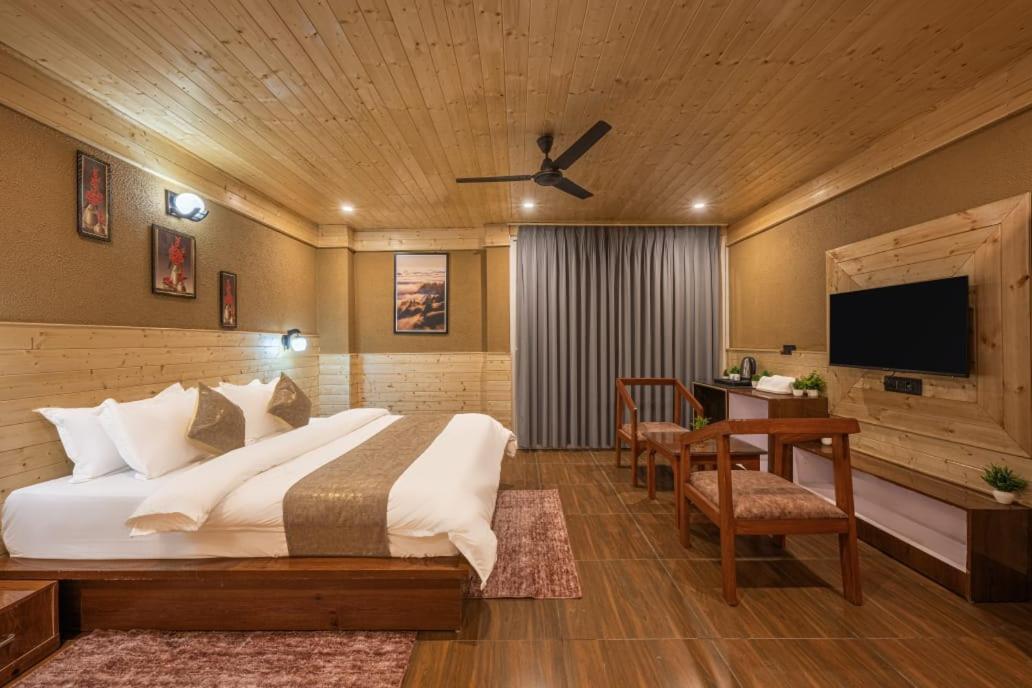 The Countryside Retreat I Vacations I Conference I Mice I Family Events I Open Air Terrace I Sky Bonfire I Kufri By Exotic Stays Shimla Eksteriør bilde