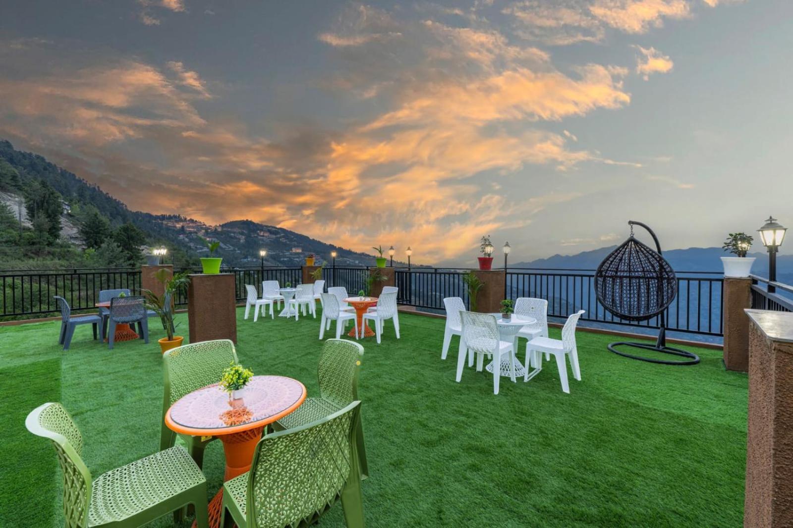 The Countryside Retreat I Vacations I Conference I Mice I Family Events I Open Air Terrace I Sky Bonfire I Kufri By Exotic Stays Shimla Eksteriør bilde
